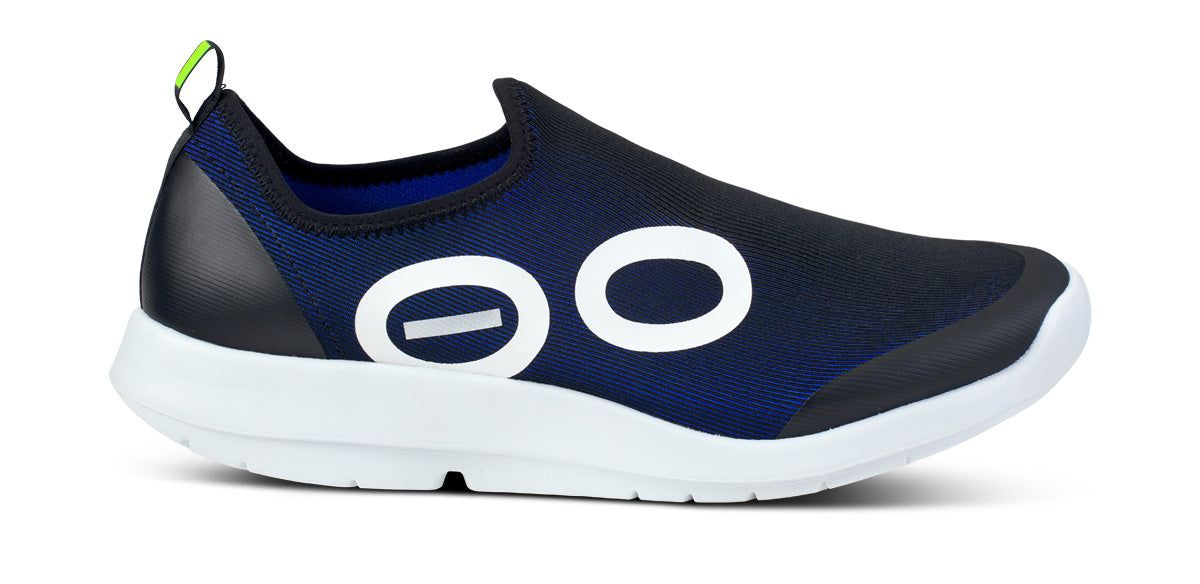 Oofos OOmg Sport Low Shoe Schoenen Heren Wit Donkerblauw | FC1854029