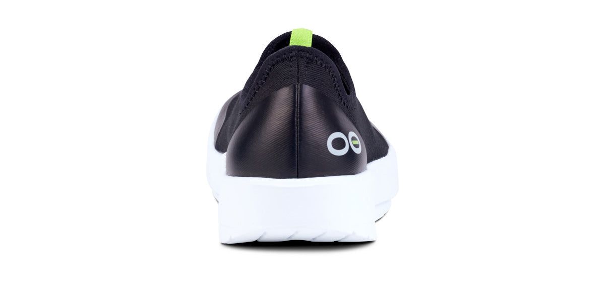 Oofos OOmg eeZee Low Shoe Schoenen Dames Wit Zwart | NZ3951204